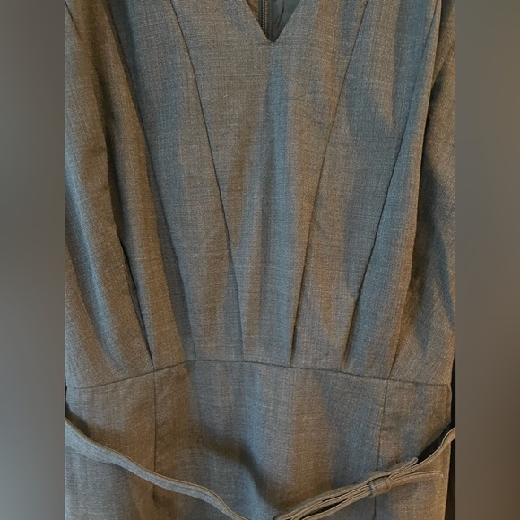 🔥💙Banana Republic deep navy stretch all season wool dress size 6 + belt. CUTE! - Picture 6 of 9